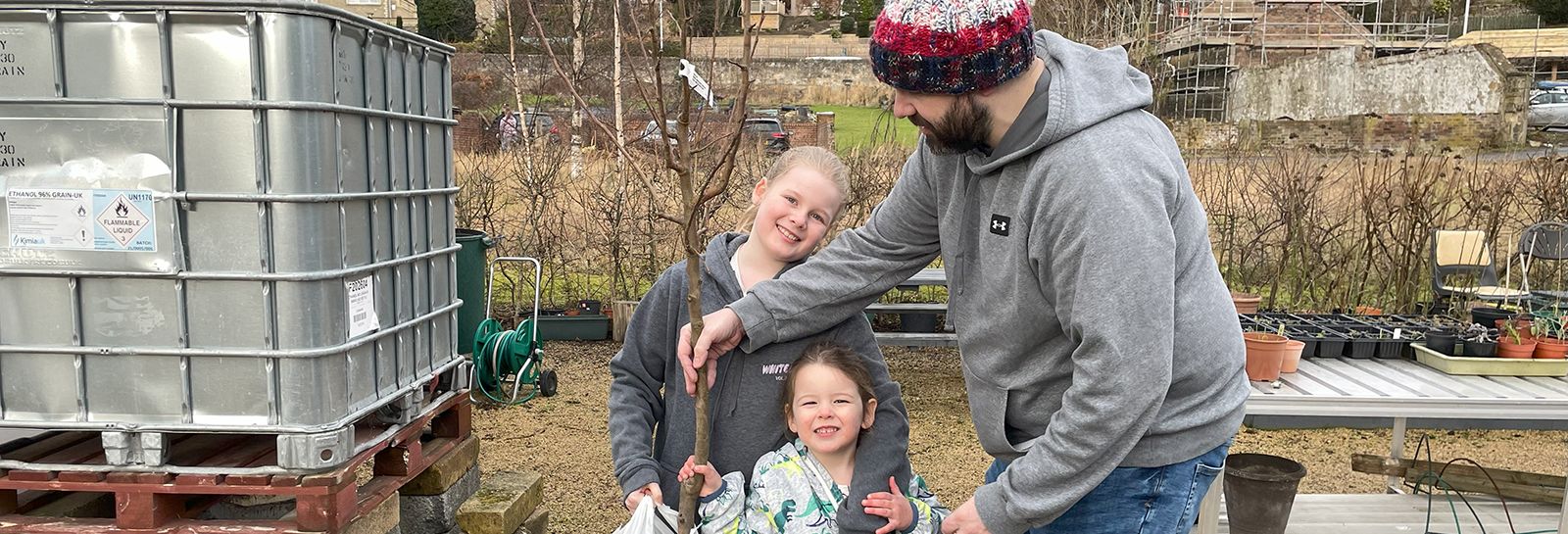 Fife family picks up fruit tree banner image